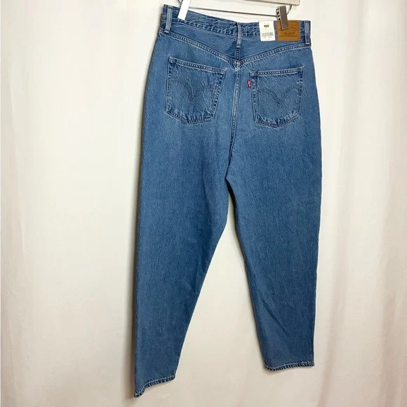NEW. Levi’s High Loose Taper Jeans. NWT - Picture 6 of 9